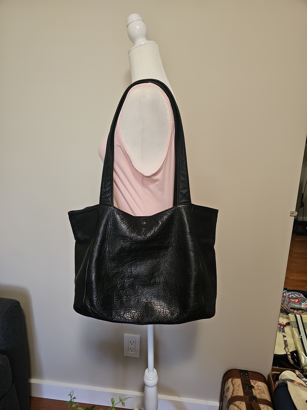 Libaire Everyday Black Leather Tote Bag with Long Shoulder Straps
